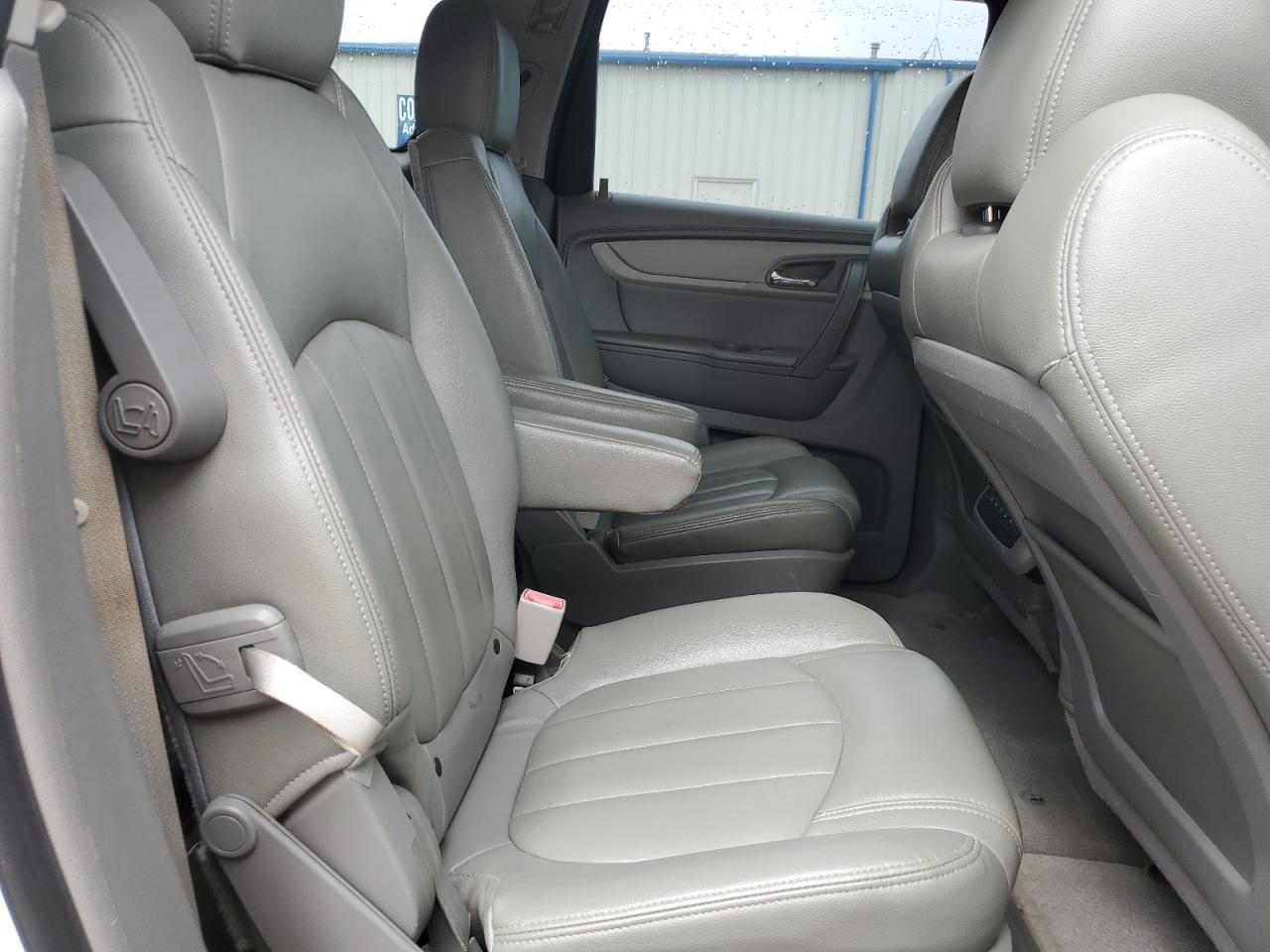 1GNKRGKD3DJ100947 2013 Chevrolet Traverse Lt