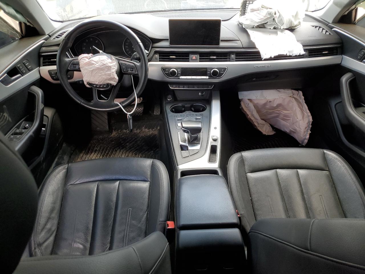 WAUANAF43HN011799 2017 Audi A4 Premium