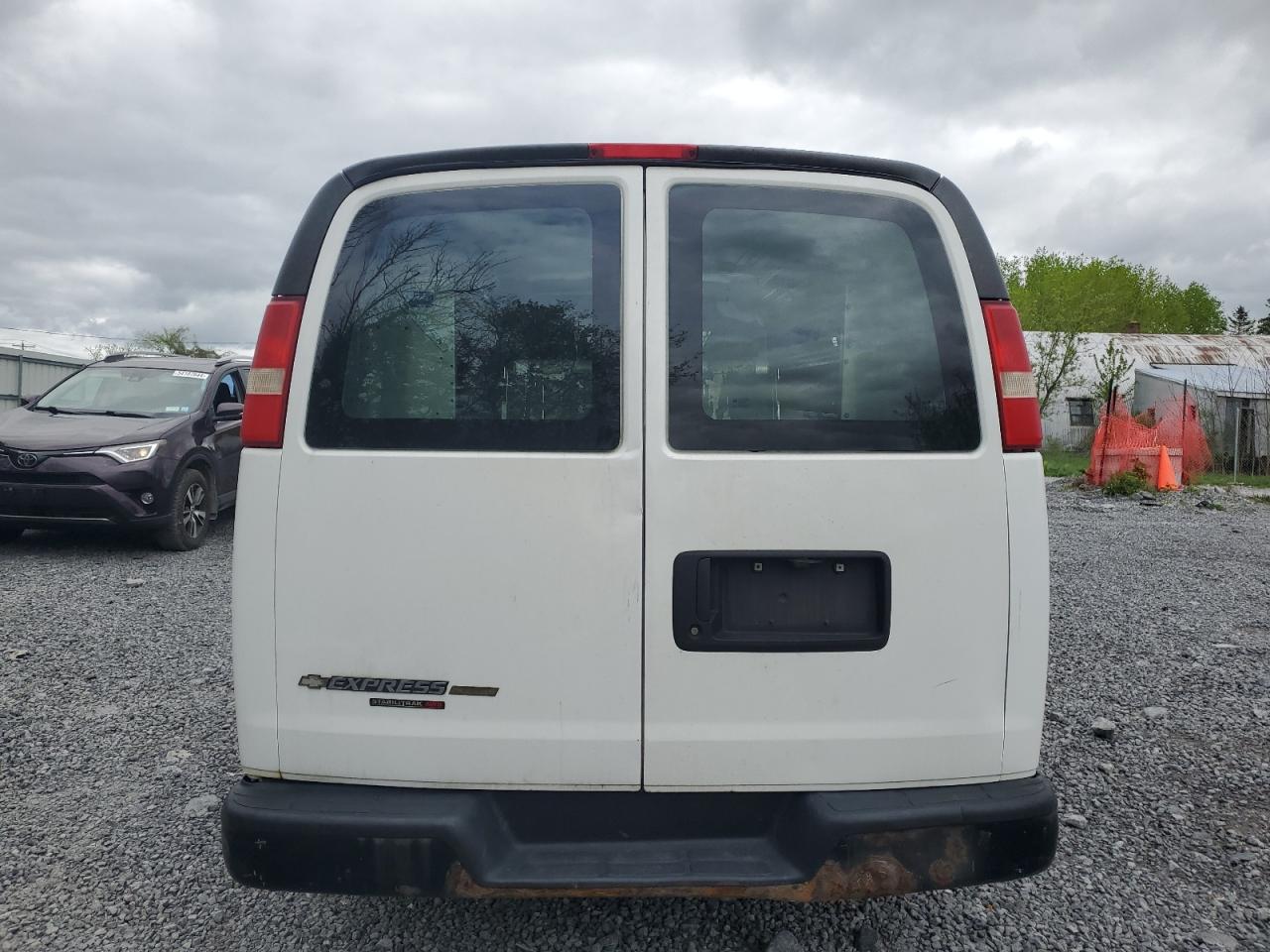 1GCSHAF47D1125756 2013 Chevrolet Express G1500