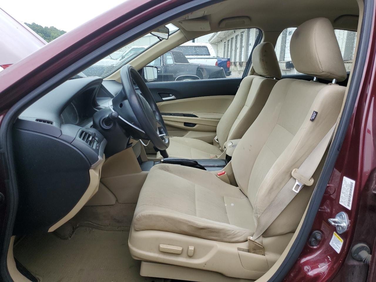 1HGCP2F43BA064661 2011 Honda Accord Lxp