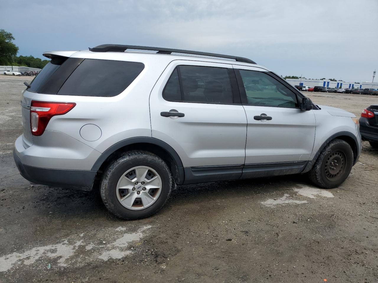 2012 Ford Explorer vin: 1FMHK7B89CGB01098