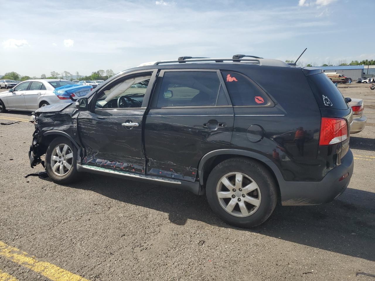 5XYKT4A6XCG228466 2012 Kia Sorento Base