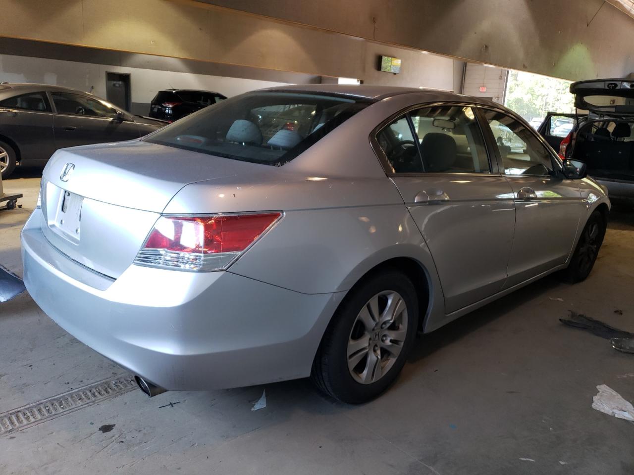 1HGCP2F40AA147284 2010 Honda Accord Lxp