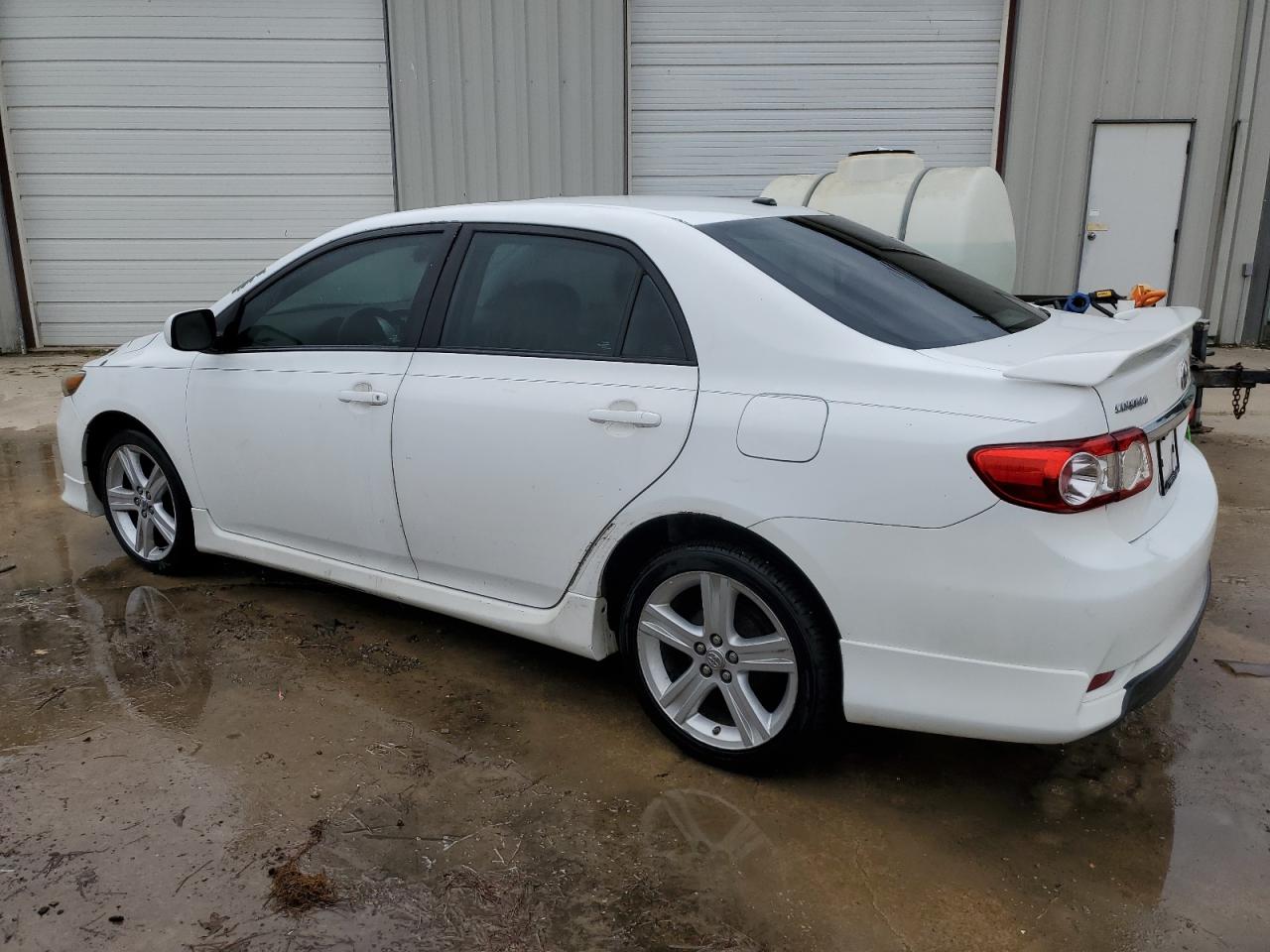 5YFBU4EEXDP217673 2013 Toyota Corolla Base