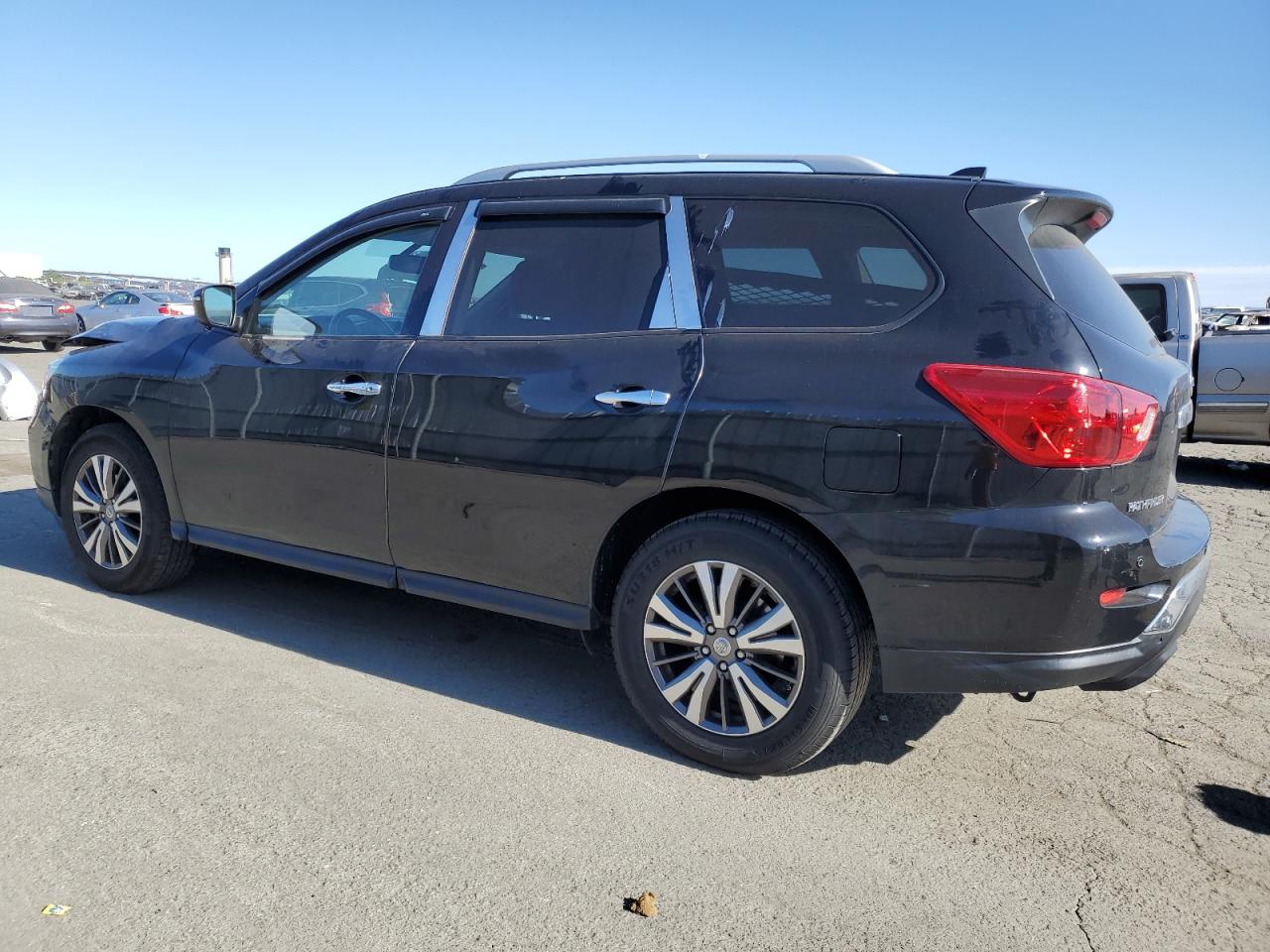 2020 Nissan Pathfinder Sv vin: 5N1DR2BM5LC612681