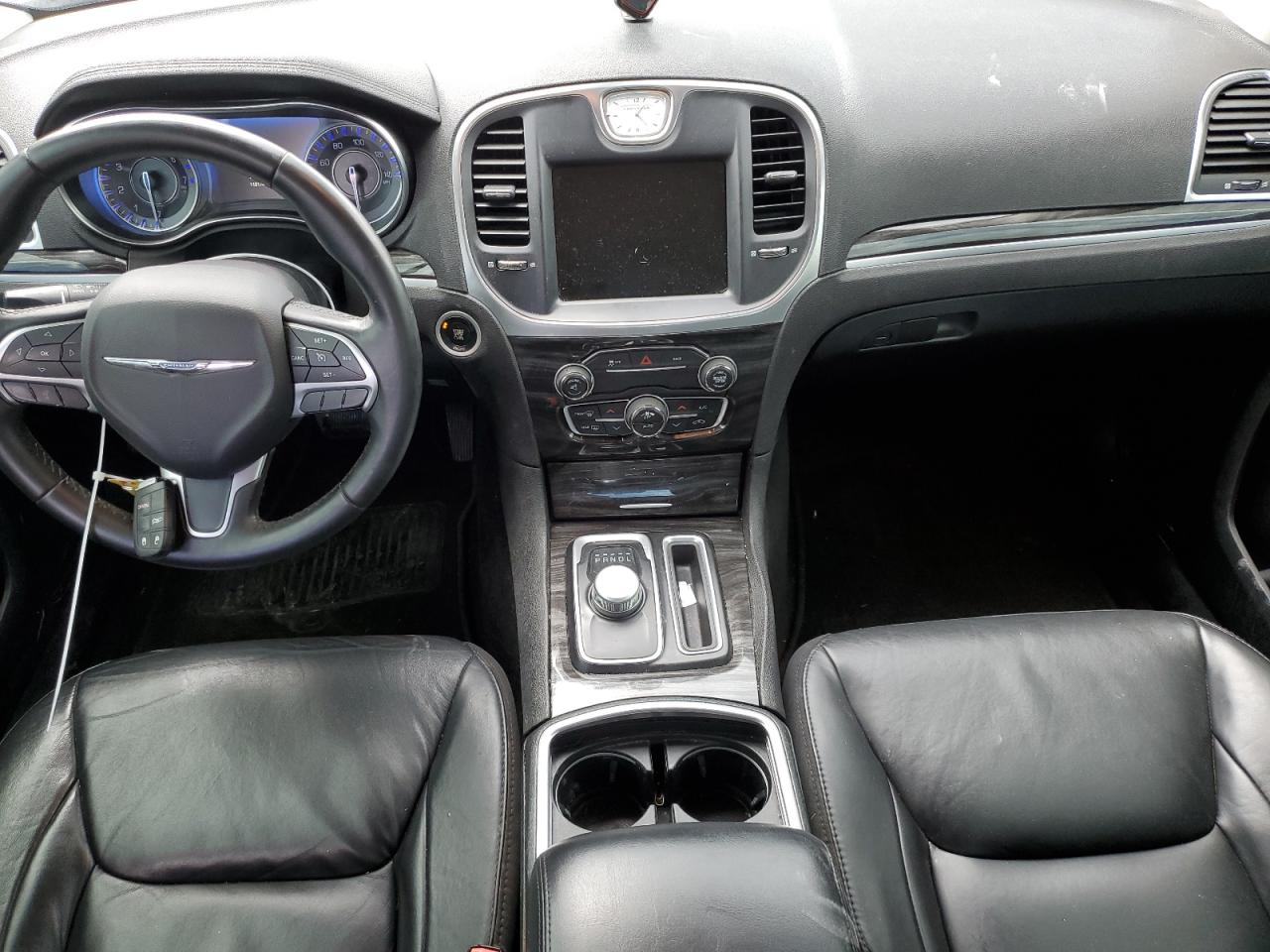 2C3CCAAG5GH233727 2016 Chrysler 300 Limited