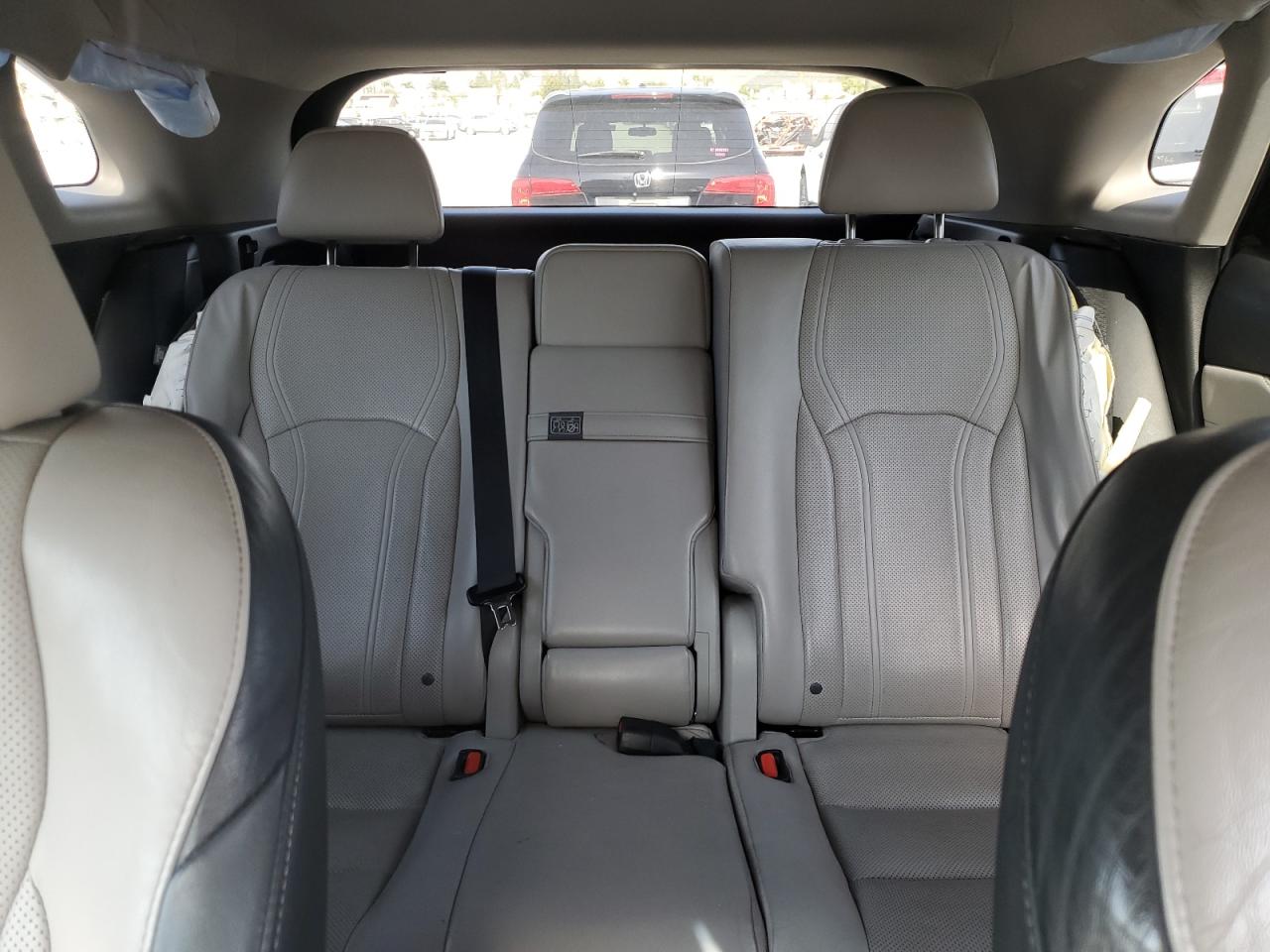 2T2ZZMCA6HC091121 2017 Lexus Rx 350 Base