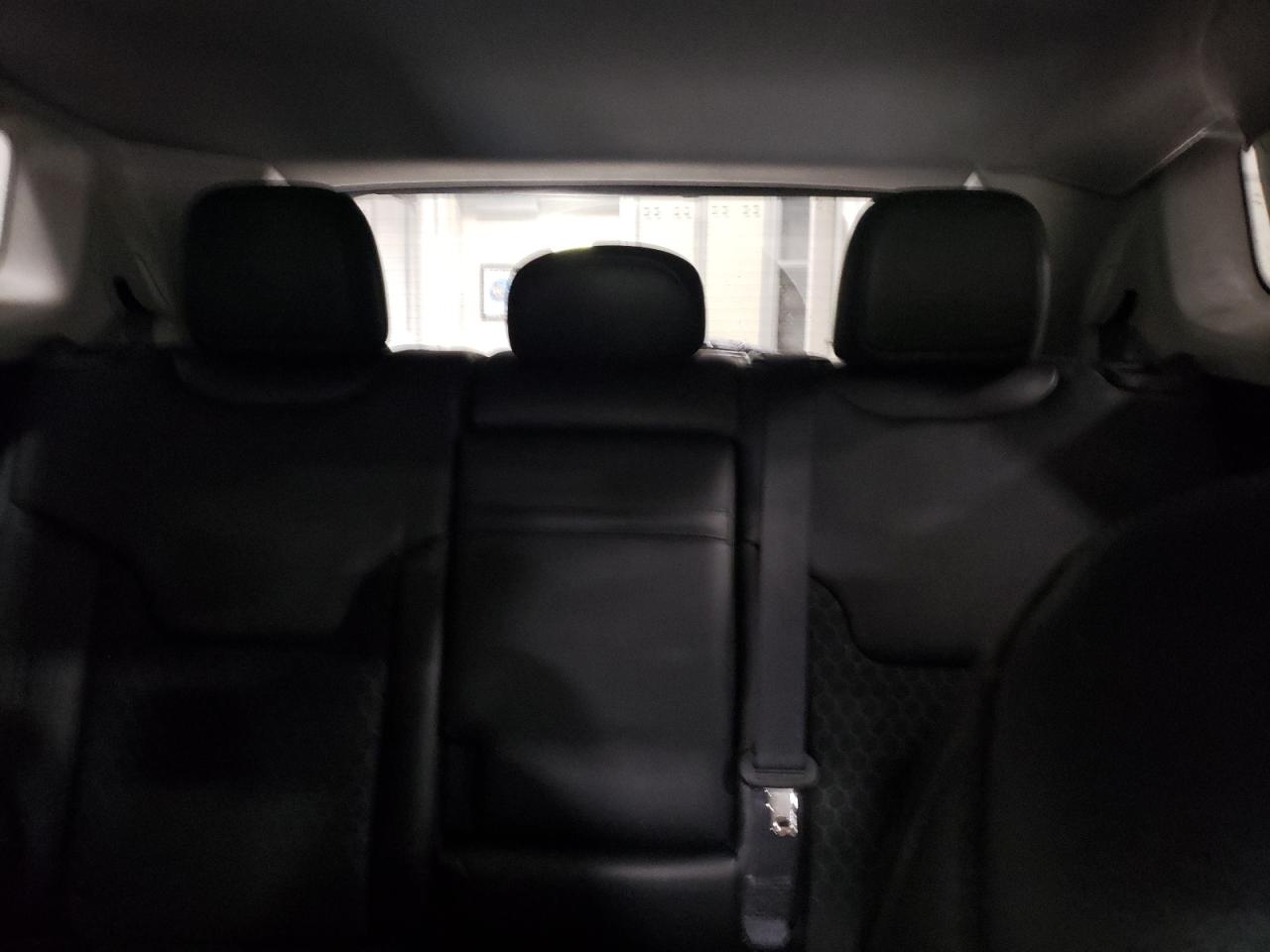 3C4NJDBBXKT648010 2019 Jeep Compass Latitude