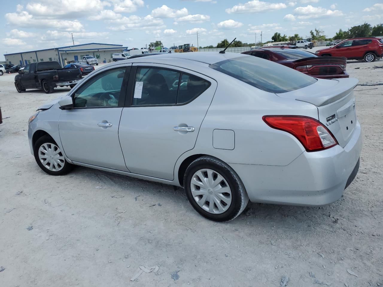 2019 Nissan Versa S vin: 3N1CN7AP8KL872924