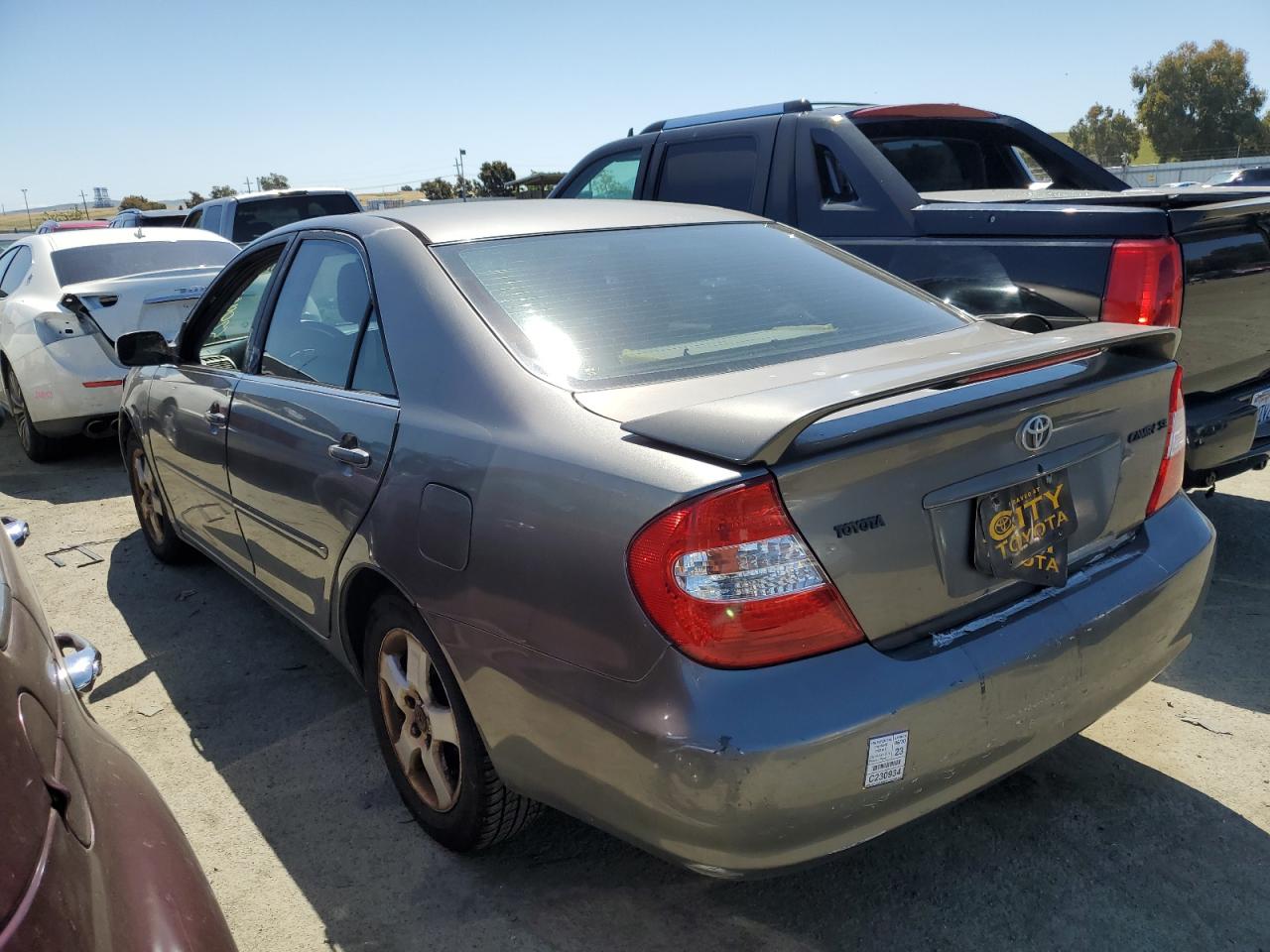 4T1BE32K84U807869 2004 Toyota Camry Le