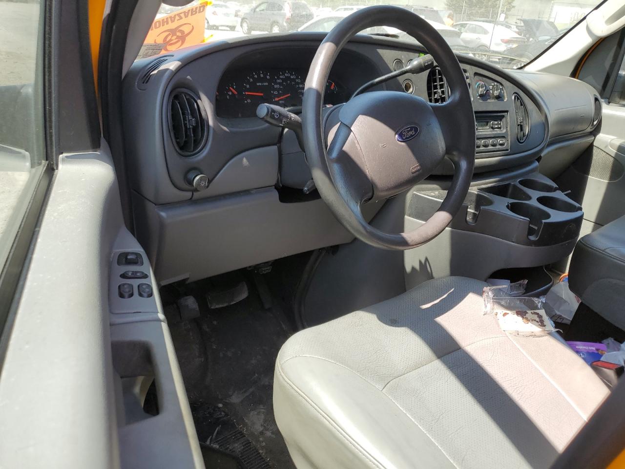 1FTNE24L28DA89033 2008 Ford Econoline E250 Van