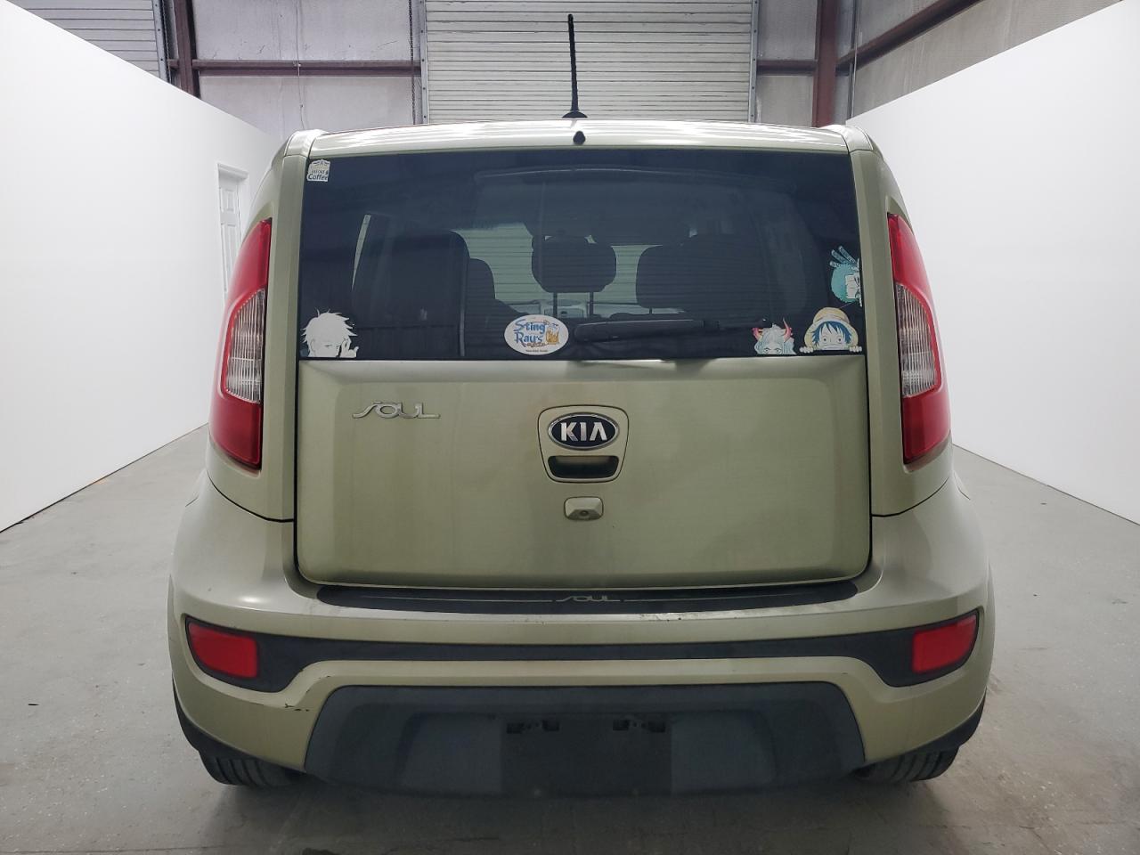 KNDJT2A65D7585293 2013 Kia Soul +