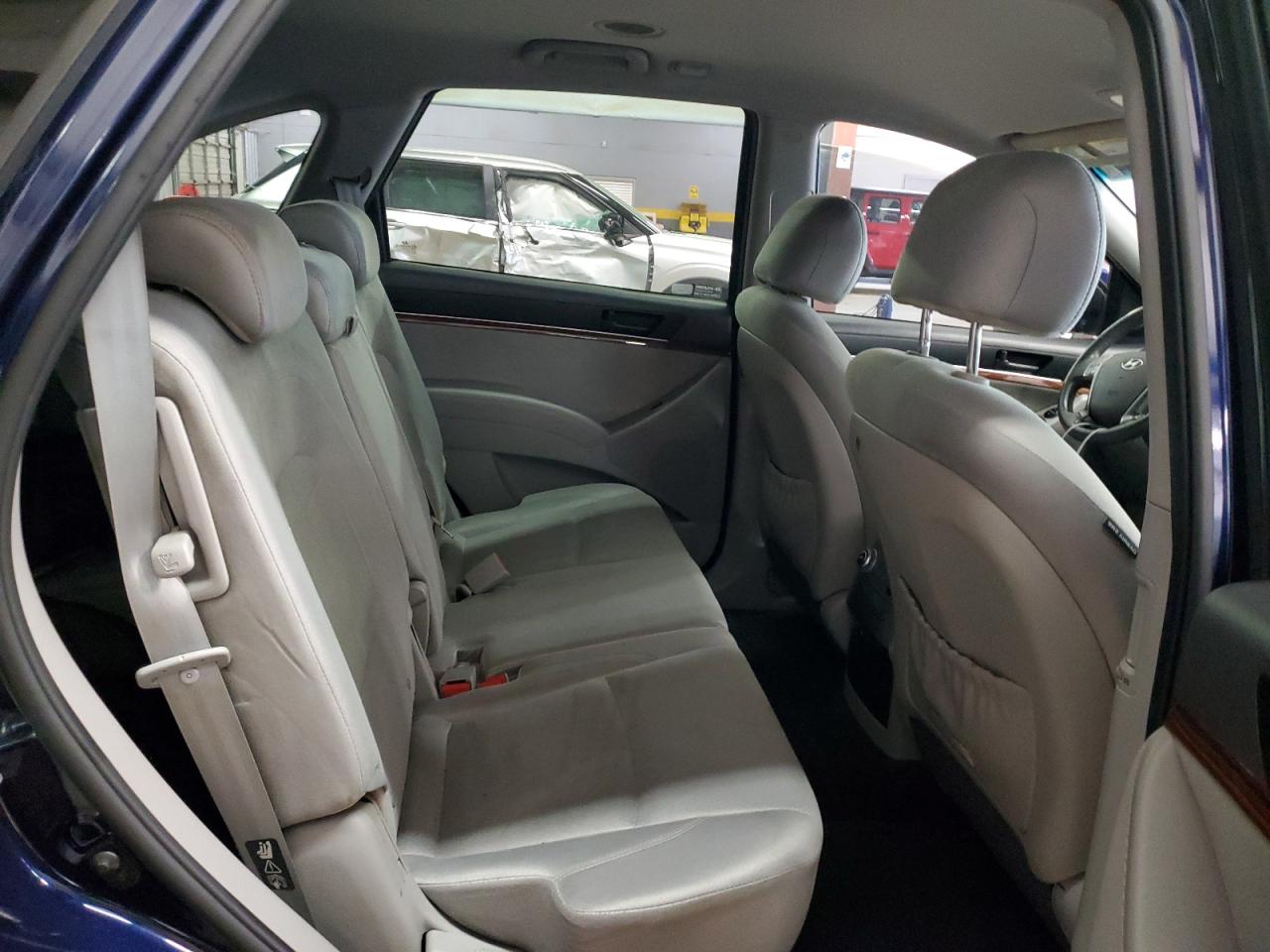 KM8NU4CC7BU173190 2011 Hyundai Veracruz Gls