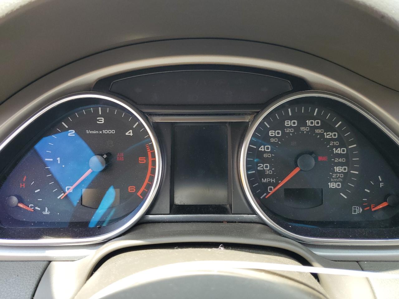 WA1AM74L89D037318 2009 Audi Q7 Tdi