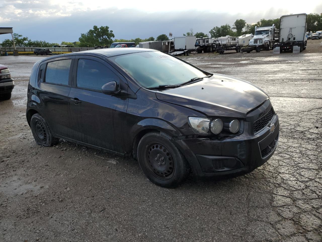 1G1JA6SH7E4209090 2014 Chevrolet Sonic Ls