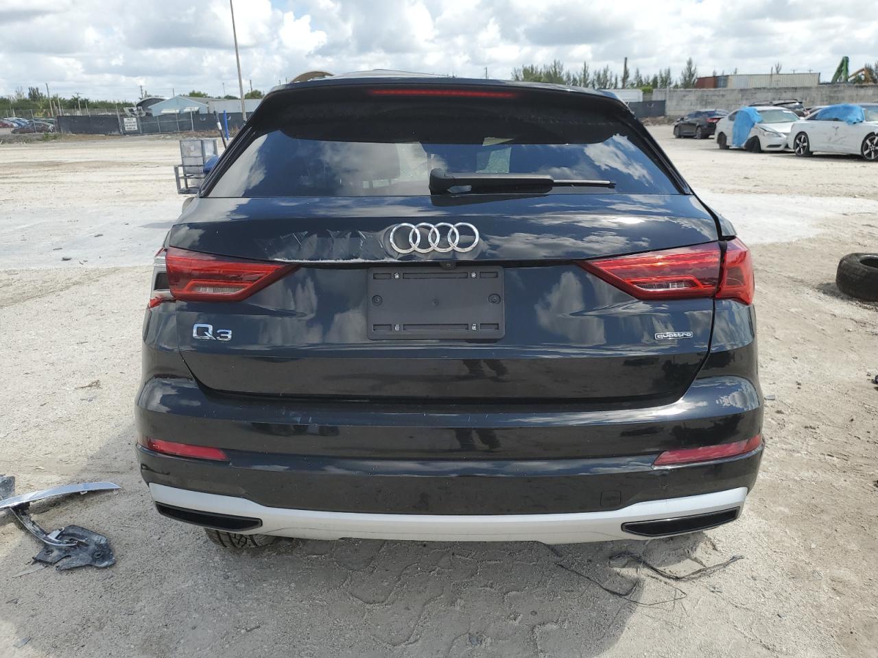 2021 Audi Q3 Premium 40 vin: WA1AUCF36M1073993