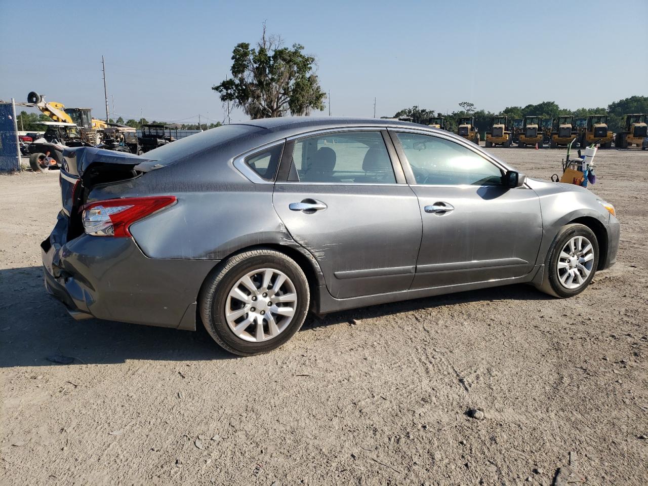 1N4AL3AP5GN353006 2016 Nissan Altima 2.5