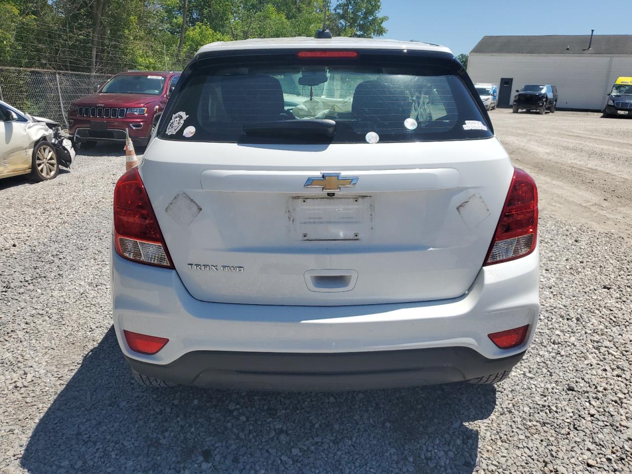 KL7CJNSBXHB137420 2017 Chevrolet Trax Ls