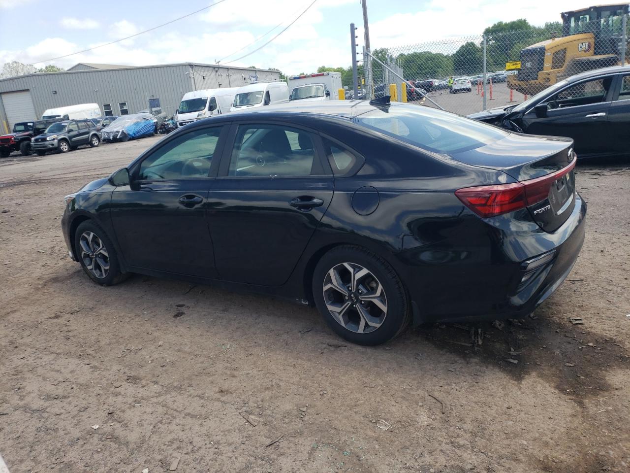 3KPF24AD1KE135172 2019 Kia Forte Fe