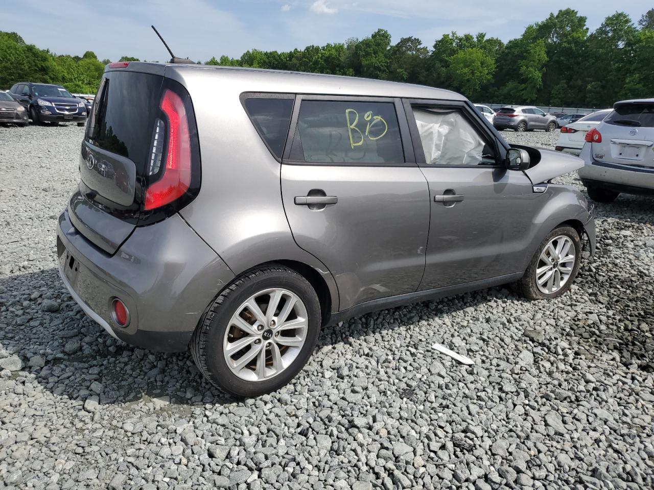 KNDJP3A50H7410909 2017 Kia Soul +