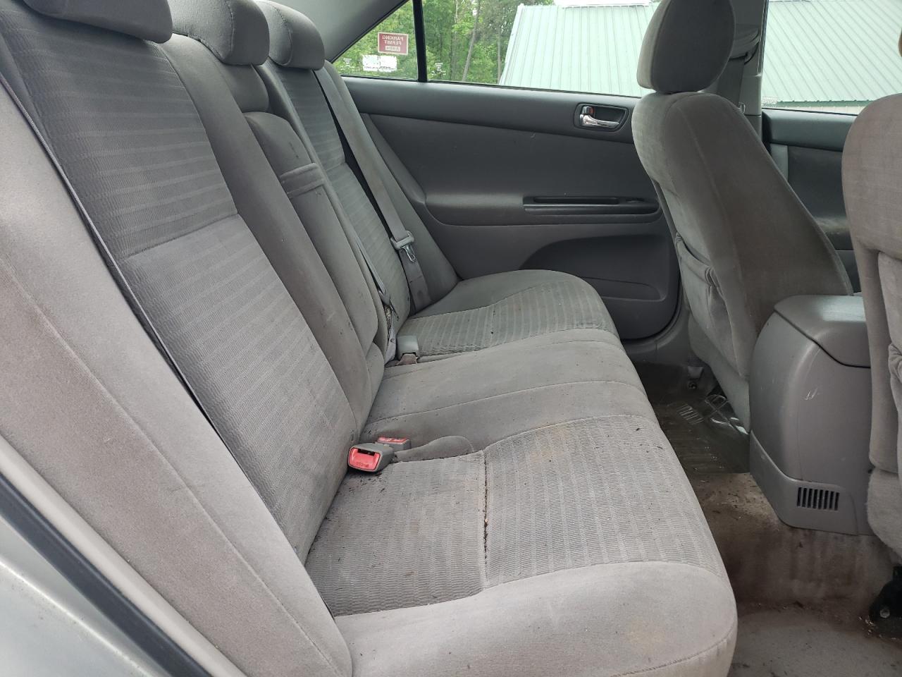 4T1BE32K05U957413 2005 Toyota Camry Le