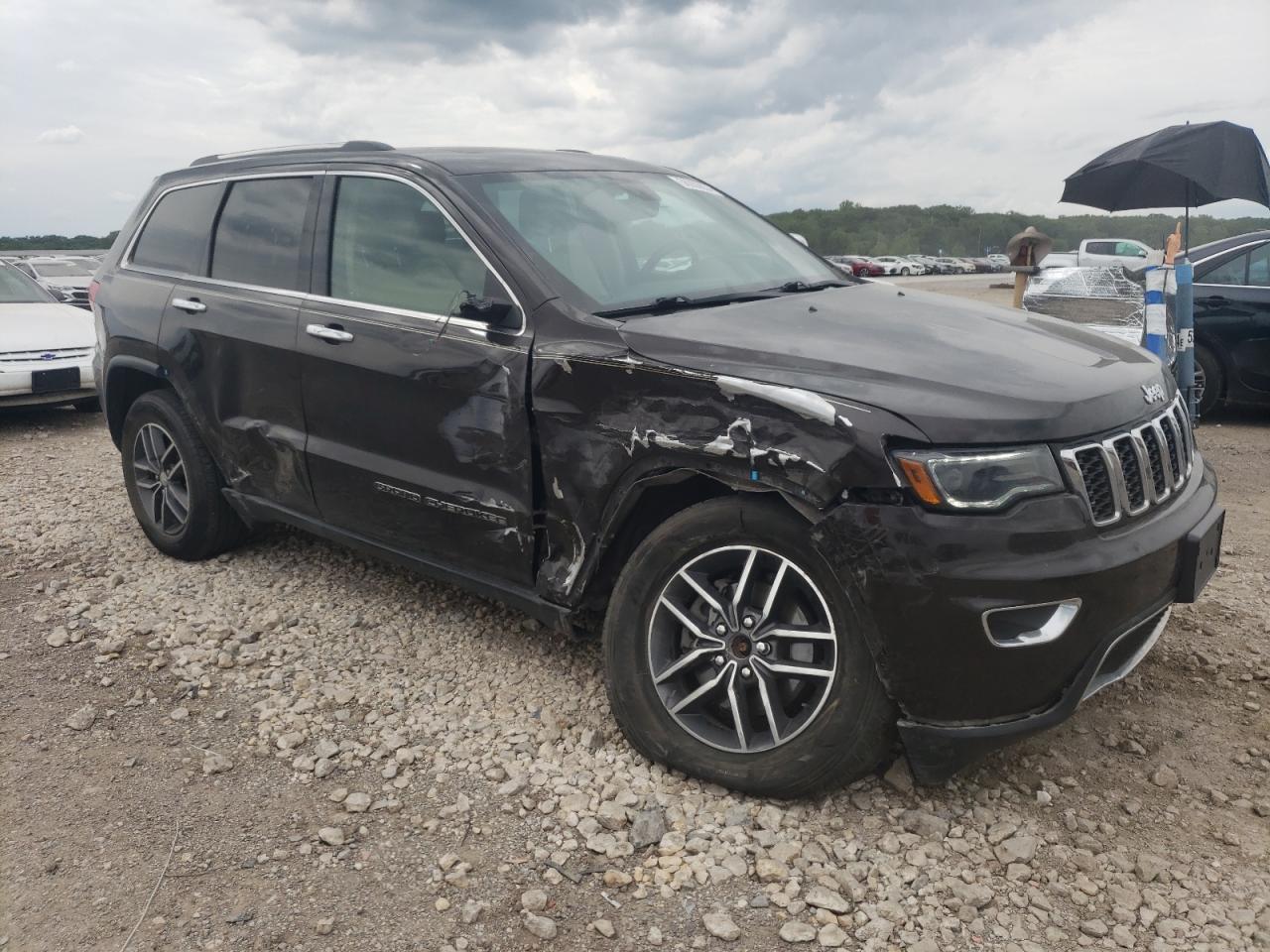 1C4RJFBGXHC764725 2017 Jeep Grand Cherokee Limited