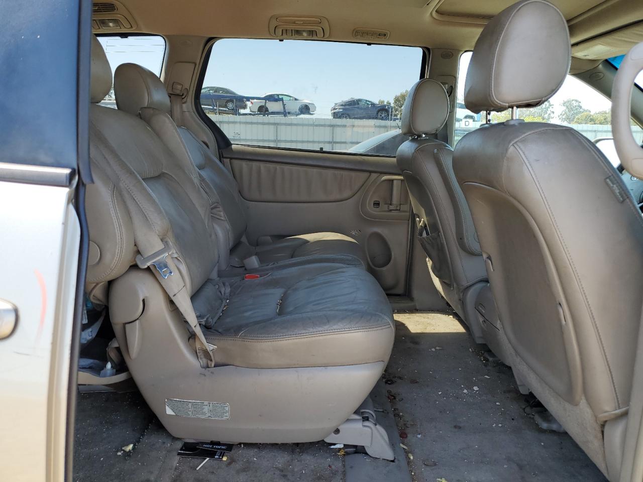 5TDZA22C25S268592 2005 Toyota Sienna Xle