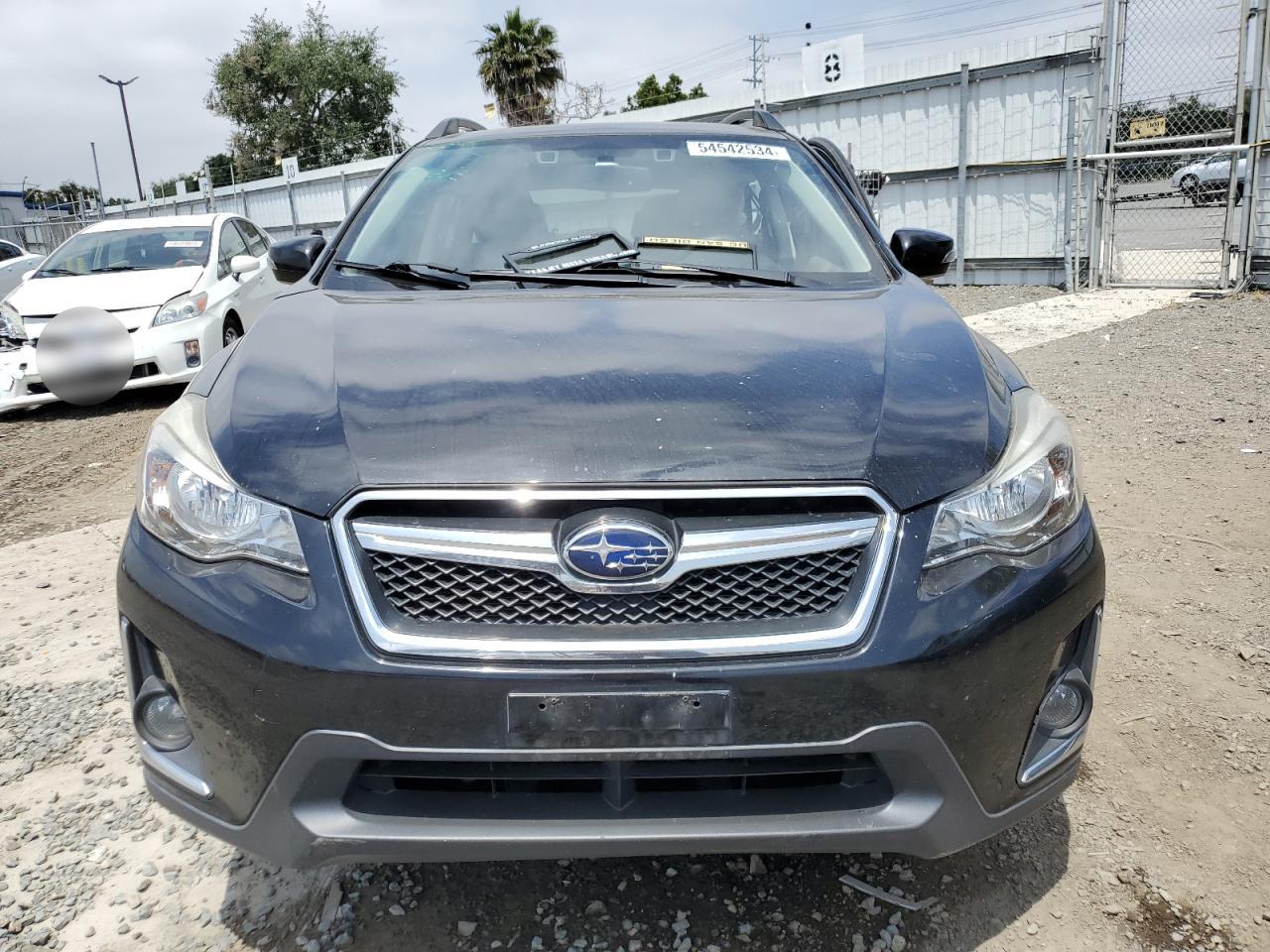 JF2GPANC5G8341071 2016 Subaru Crosstrek Limited