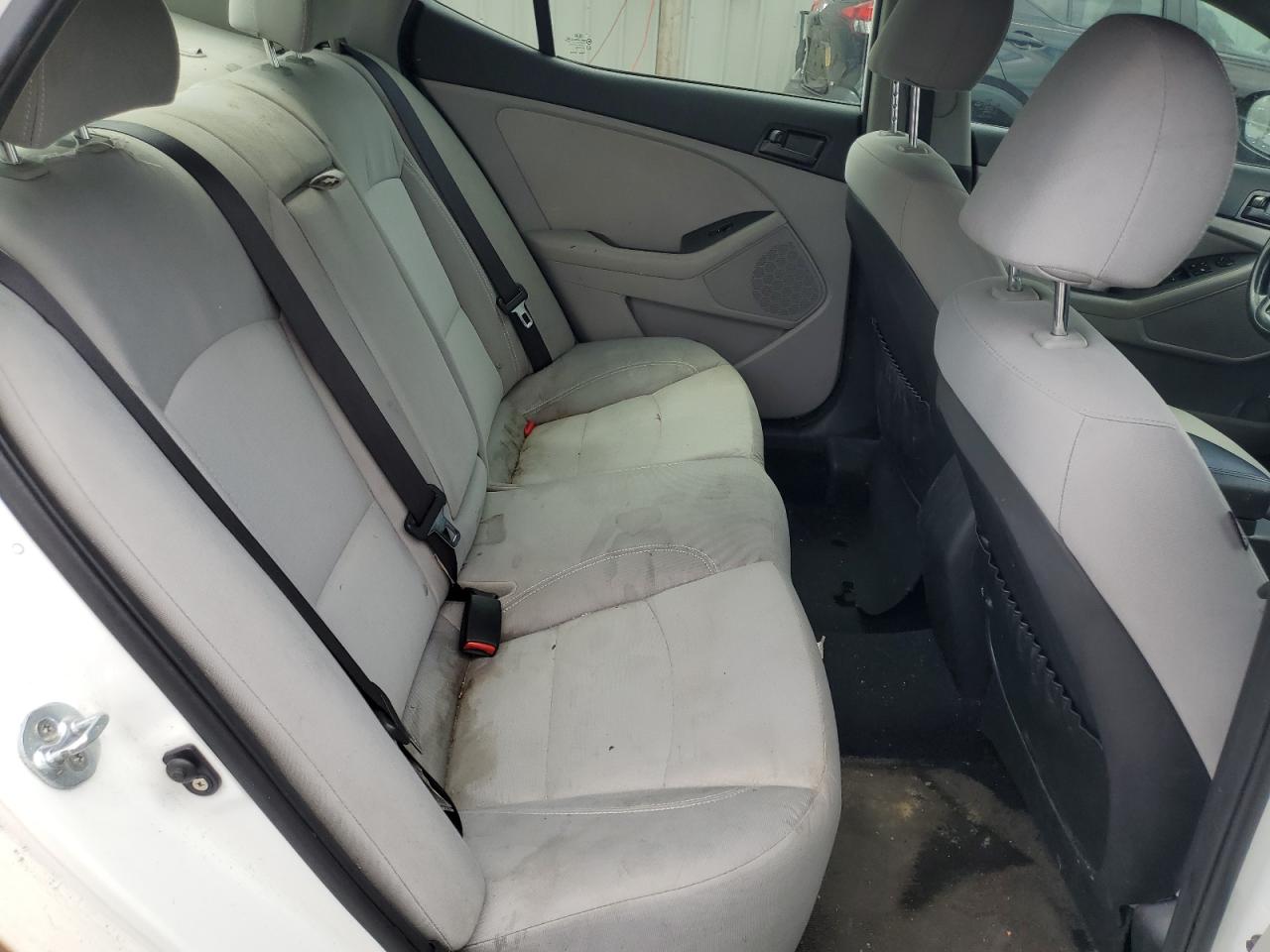 KNAGM4A70C5279718 2012 Kia Optima Lx