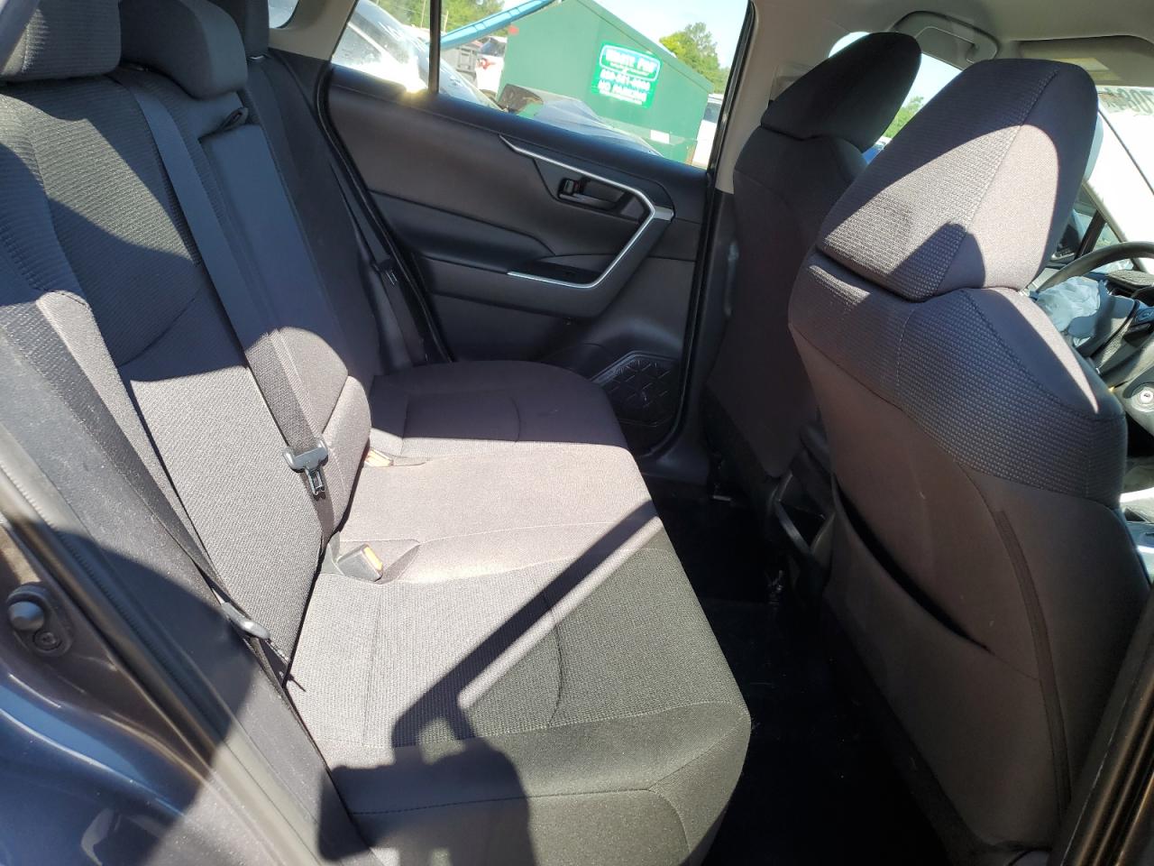VIN: 2T3H1RFV7KW044146 2019 TOYOTA RAV4