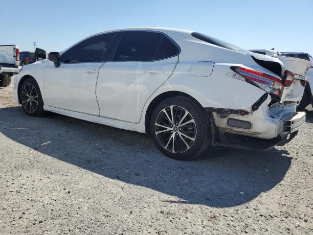 2018 Toyota Camry L VIN: 4T1B11HK0JU059220 Lot: 54949244