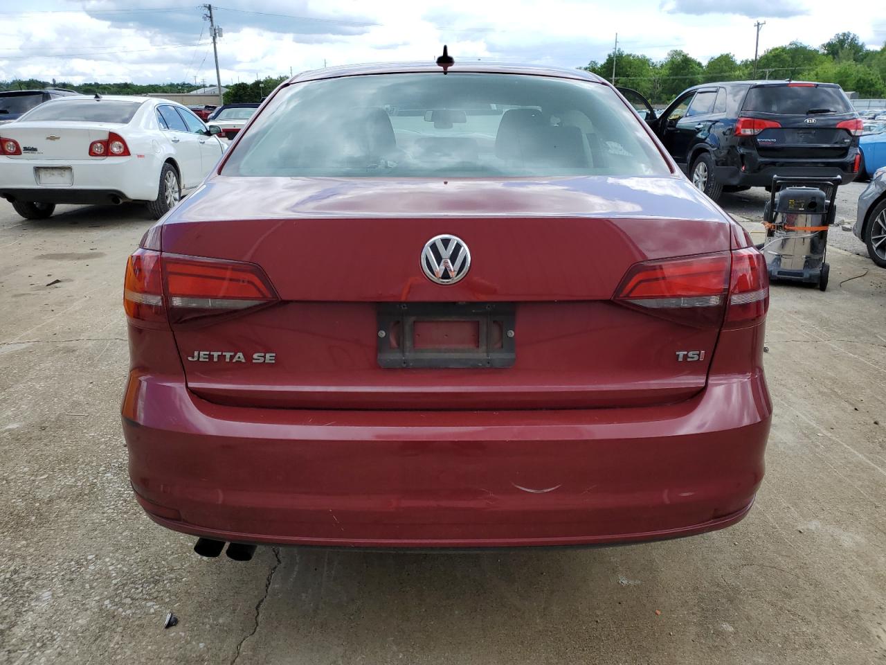 2016 Volkswagen Jetta Se vin: 3VWD67AJ2GM256564