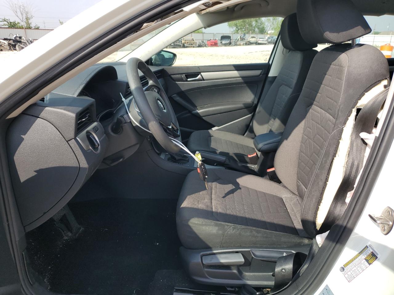 1VWAA7A34LC004071 2020 Volkswagen Passat S