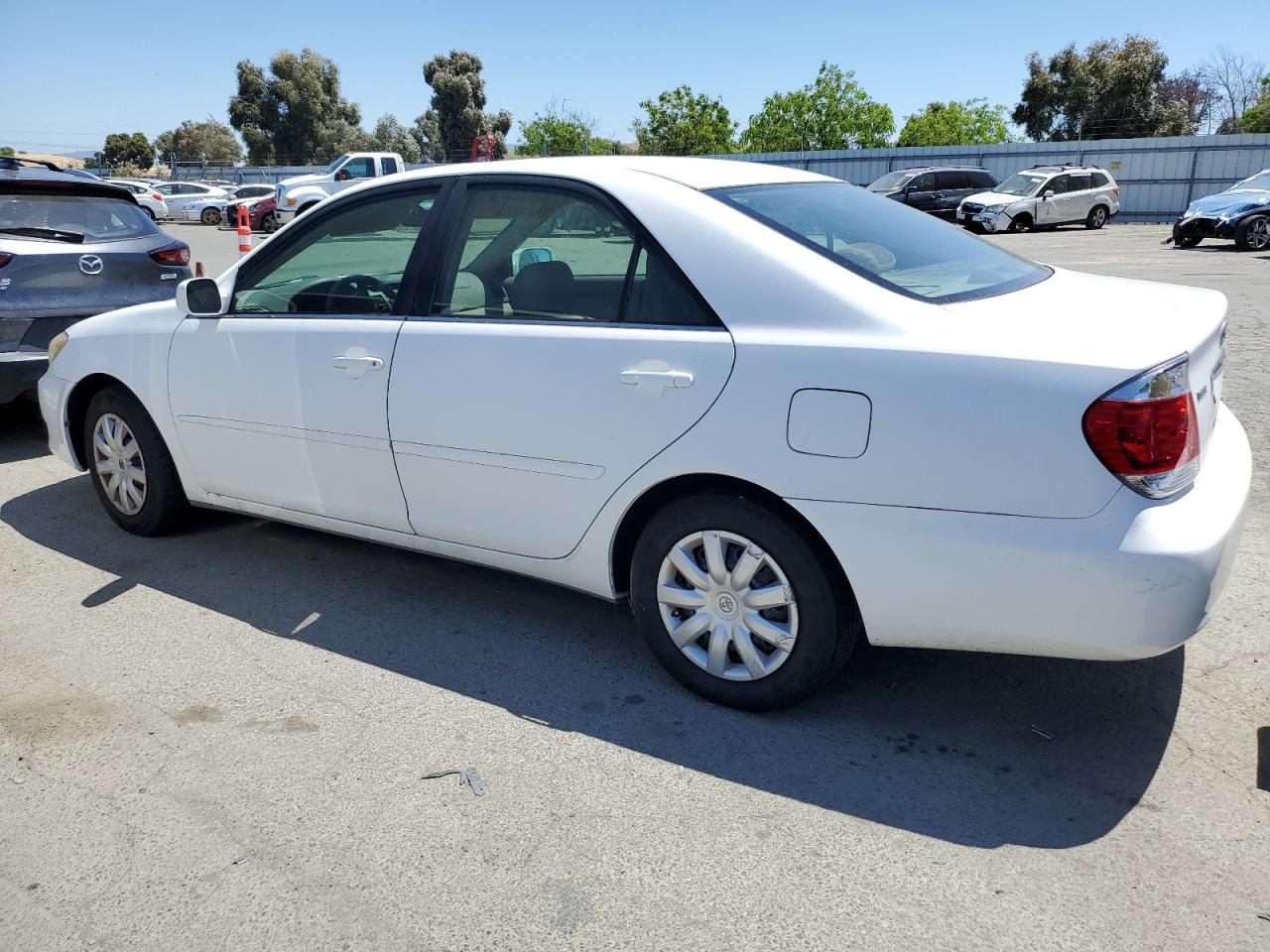 4T1BE32K25U587601 2005 Toyota Camry Le