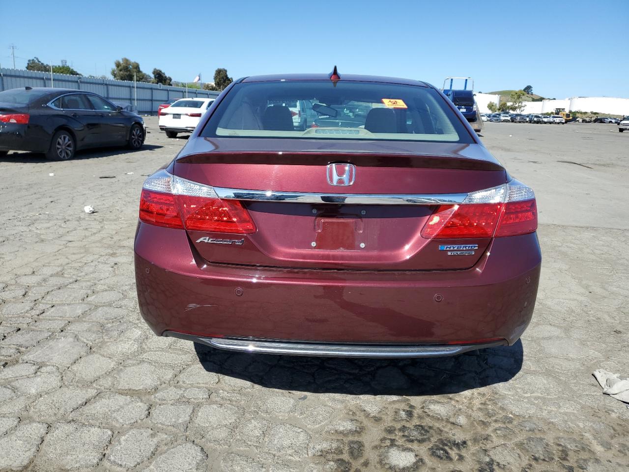 1HGCR6F72FA011788 2015 Honda Accord Touring Hybrid