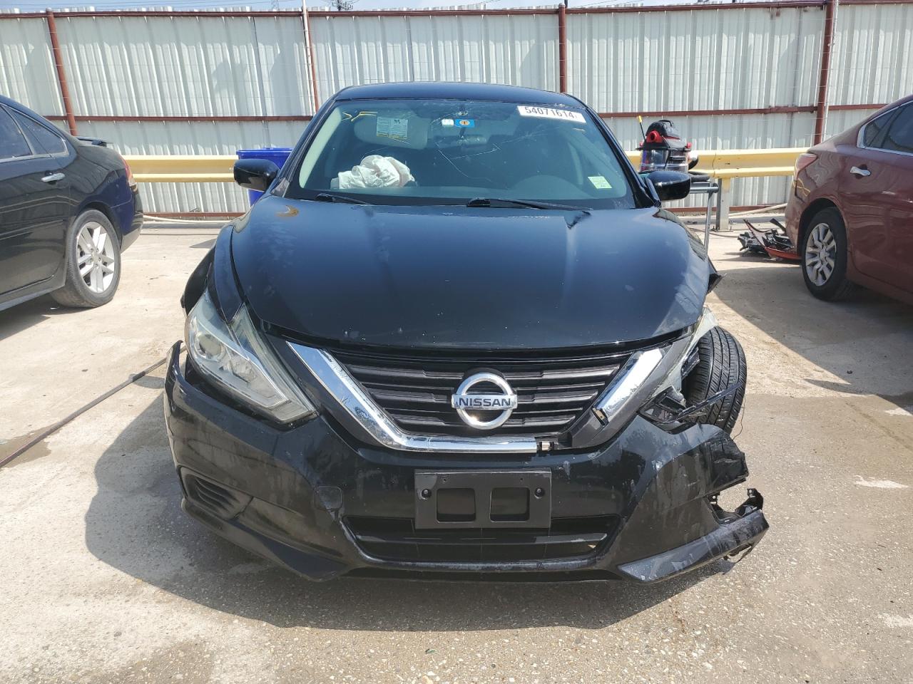 2016 Nissan Altima 2.5 vin: 1N4AL3AP2GC146696