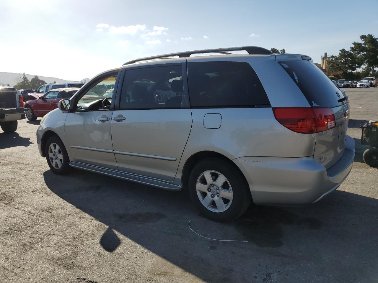 5TDZA22C14S097929 2004 Toyota Sienna Xle