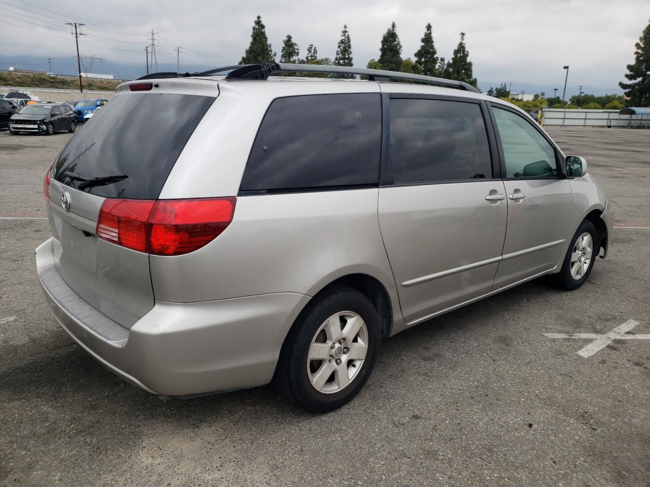 5TDZA22C04S047698 2004 Toyota Sienna Xle