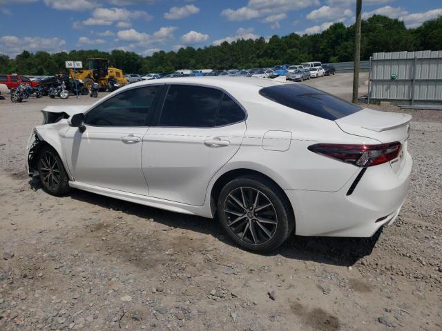 4T1G11AK9NU036802 Toyota Camry SE 2