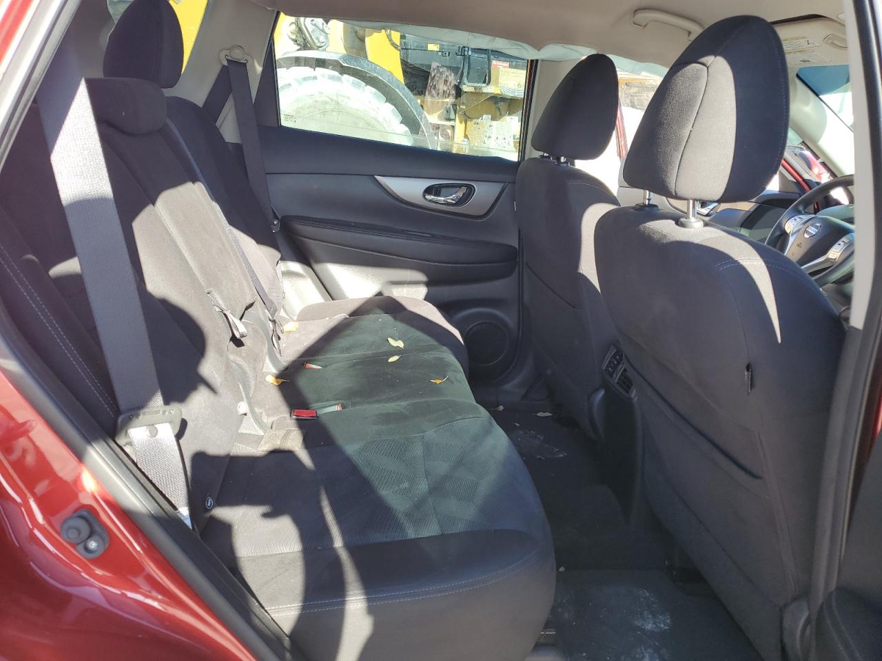 KNMAT2MT6FP589146 2015 Nissan Rogue S