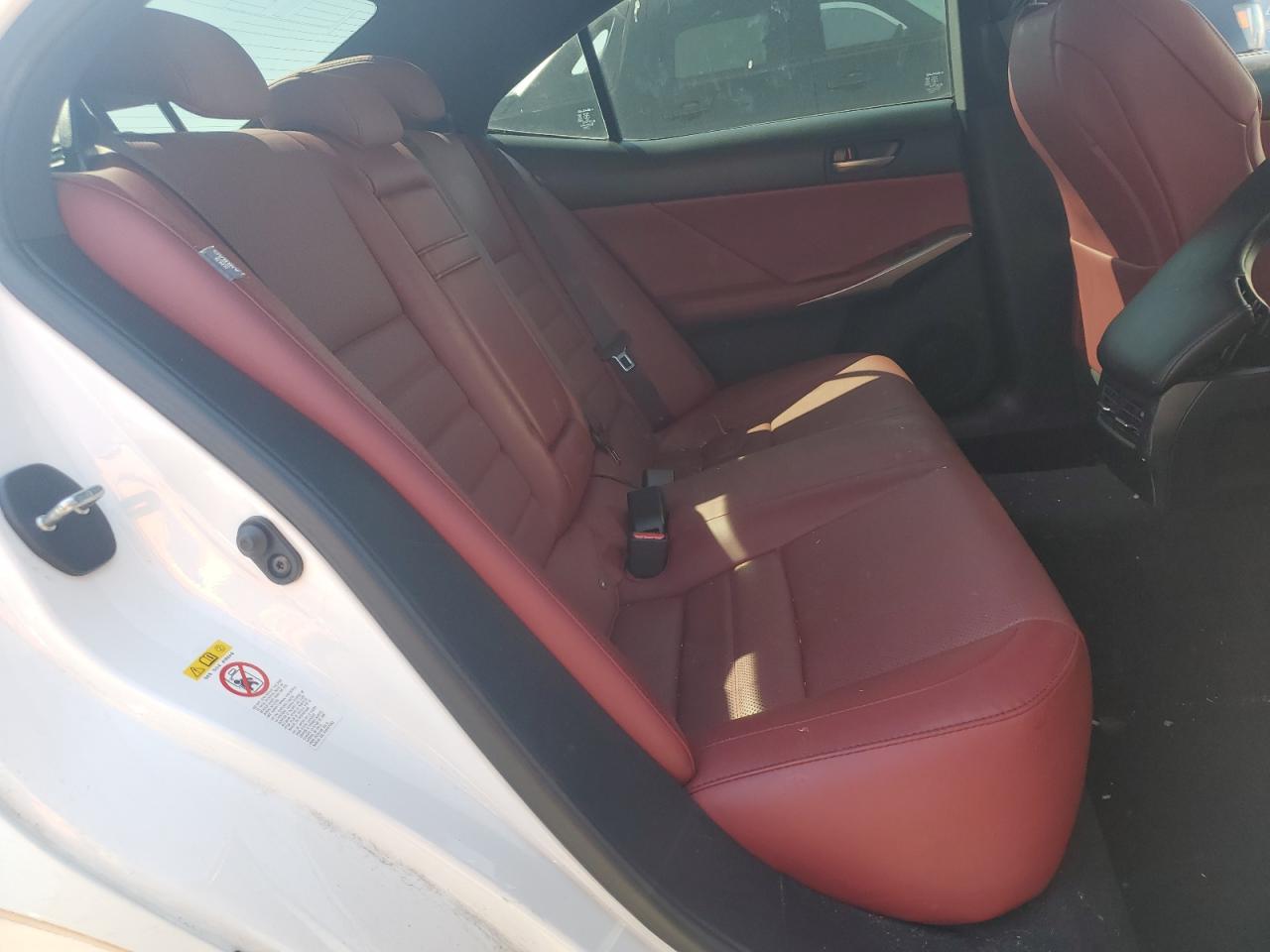 JTHC81D26J5031103 2018 Lexus Is 300