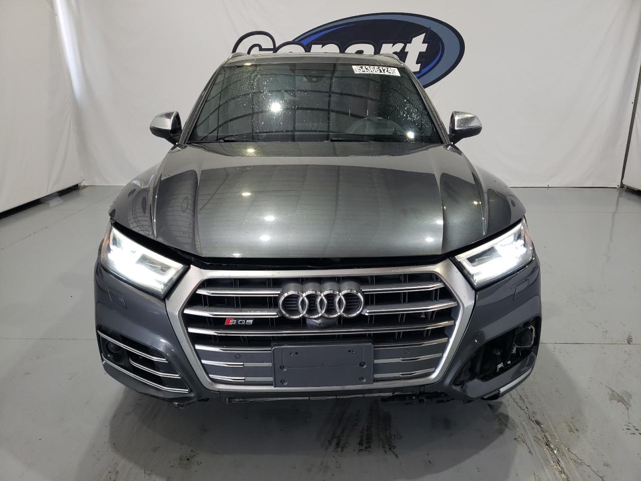 WA1C4AFY0J2068805 2018 Audi Sq5 Prestige