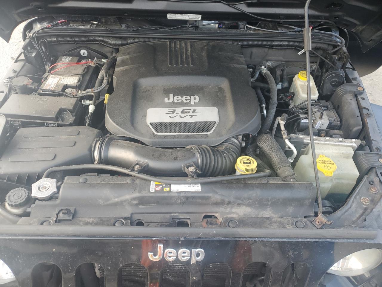 1C4AJWAG3DL638618 2013 Jeep Wrangler Sport