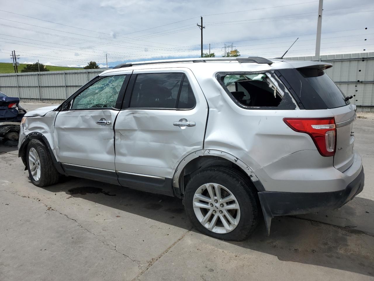 1FM5K8D81DGA04386 2013 Ford Explorer Xlt