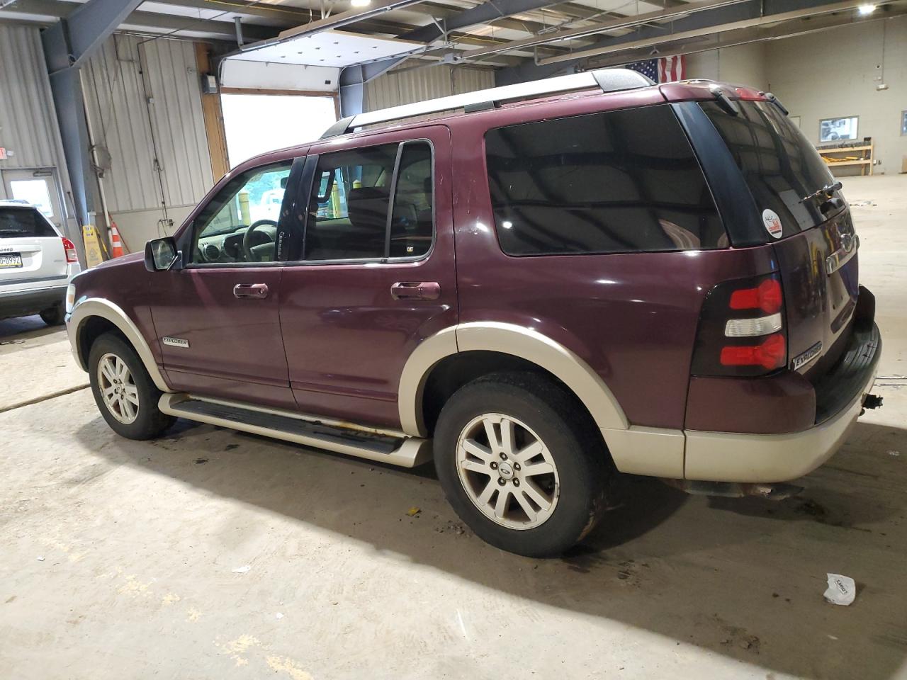 1FMEU74E97UA44179 2007 Ford Explorer Eddie Bauer