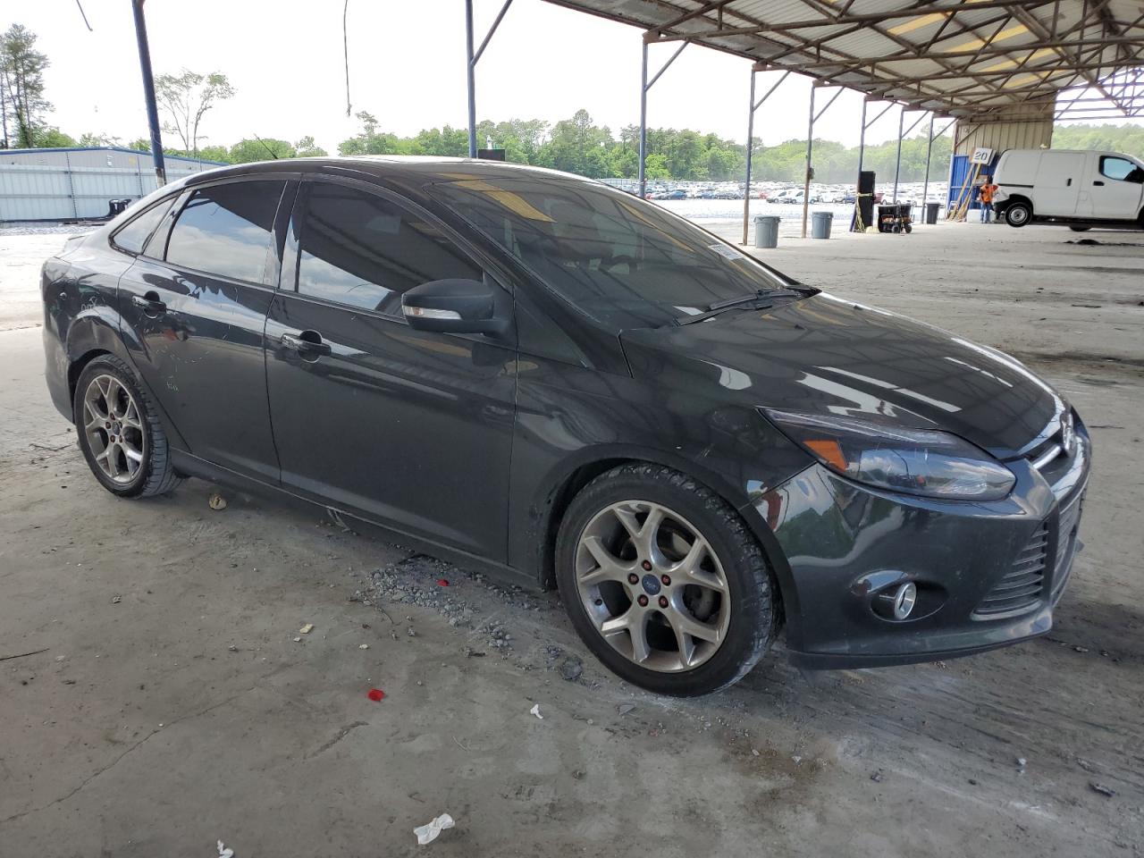 1FADP3J27EL386863 2014 Ford Focus Titanium