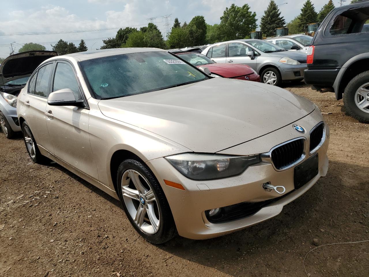 2013 BMW 328 Xi Sulev vin: WBA3B5C53DF138966