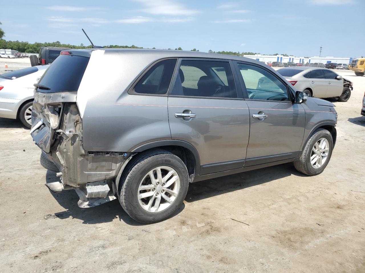 5XYKT3A64FG659075 2015 Kia Sorento Lx