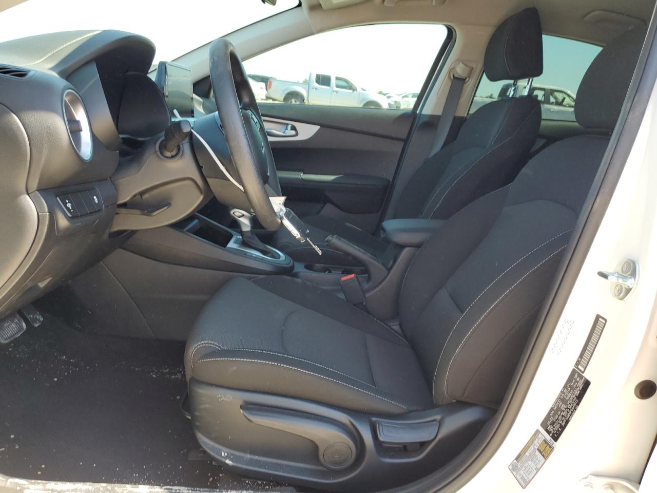 3KPF24AD5PE649615 2023 Kia Forte Lx