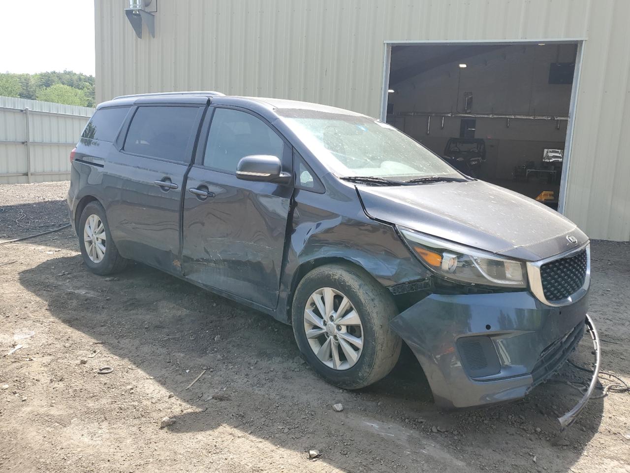 KNDMB5C18H6333133 2017 Kia Sedona Lx